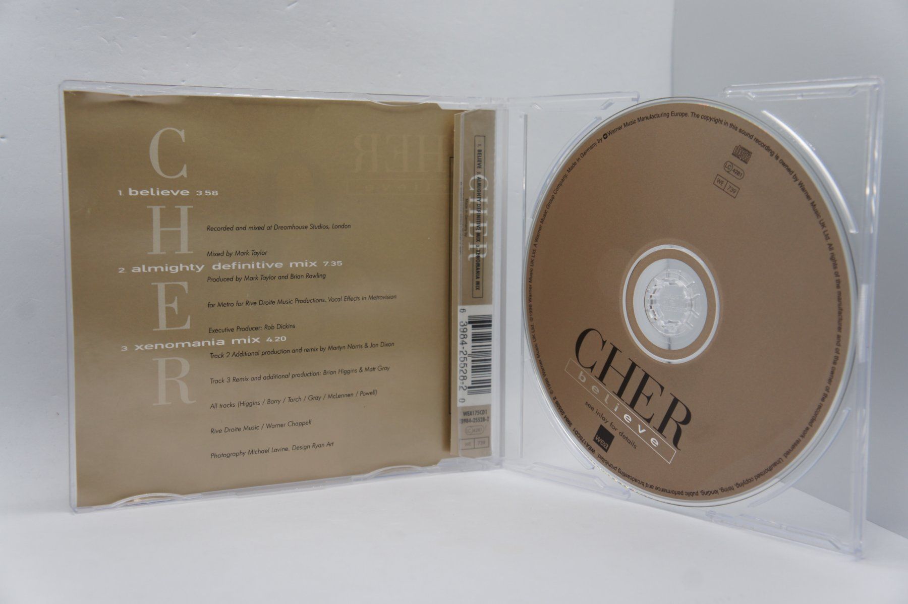 CDs: 2 CD Cher - Believe + 3 Track Single Maxi CD Believe – Gebraucht aus Ernetschwil von luisvonerni 5