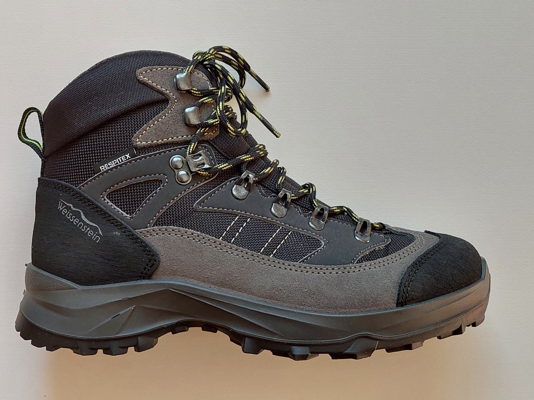 Chaussures hommes: Herren-Wanderschuhe Grösse 40 – D'occasion à Liebefeld par Helveticus6 3