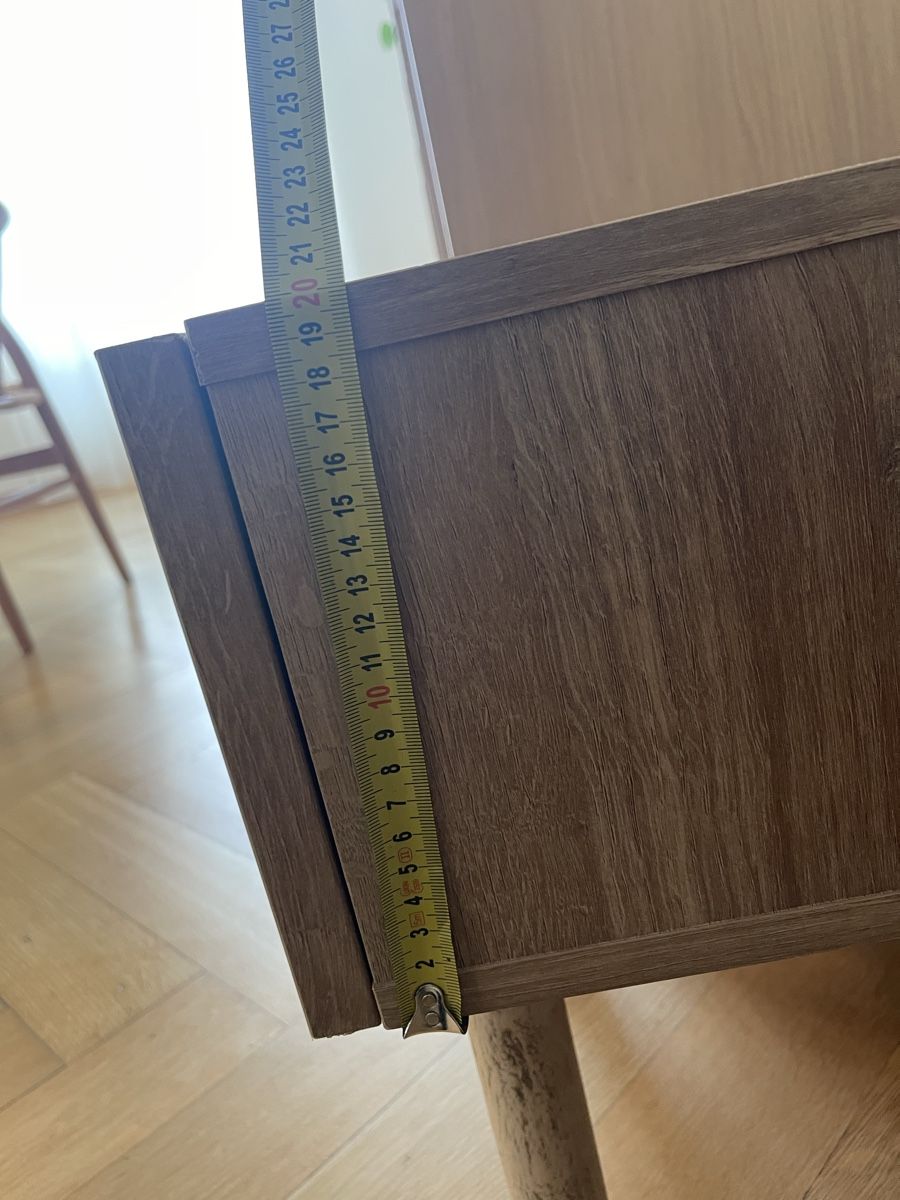La Redoute Comodini: La Redoute Nachttisch Bedside Table Eichenholz Rattan – Nuovo (secondo la descrizione) da Zürich venduto da flo_8x2x 7