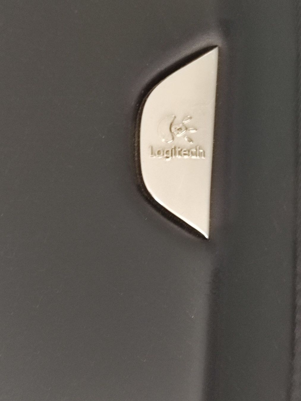 Taschen: Logitech Kinetik 15.4" Notebook Tasche – Gebraucht aus Zuchwil von DaniSZu 1