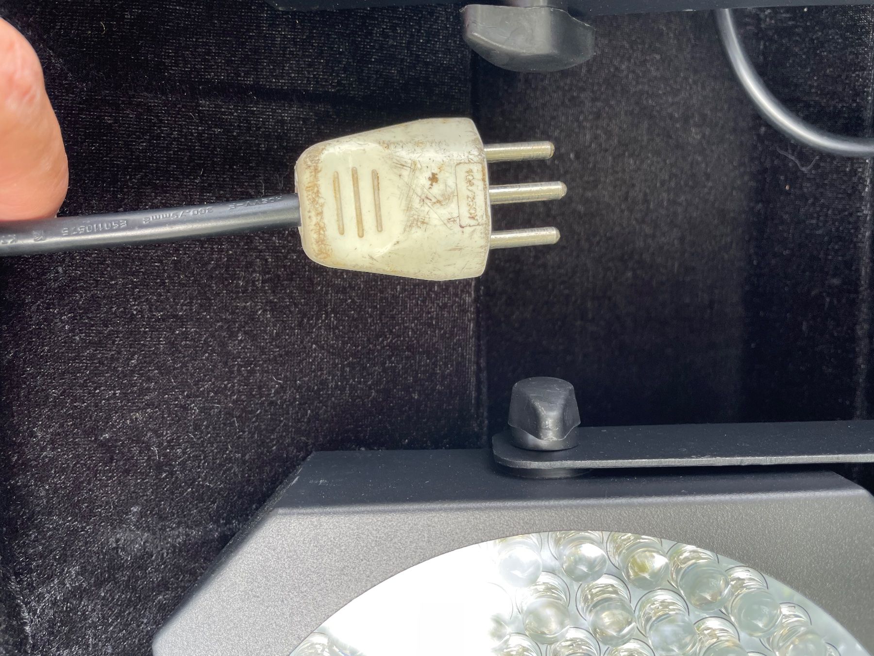 Lampen: Cameo Multi PAR 1 CLMPAR1 LED – Gebraucht aus Marthalen von Oranje1970 1