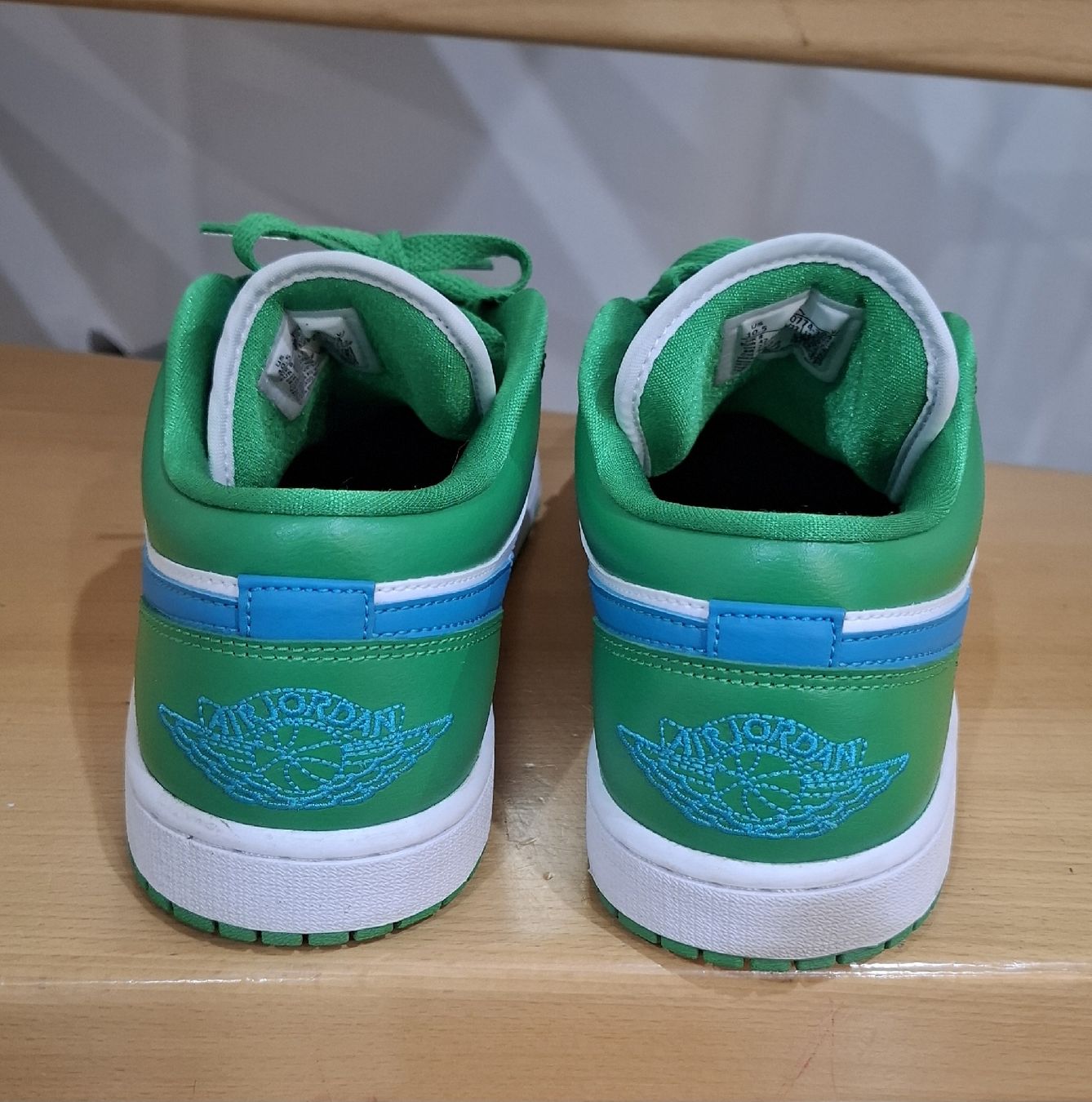 Jordan Scarpe da uomo: Air Jordan dunk low – Nuovo (secondo la descrizione) da Balzers venduto da mackfose 3