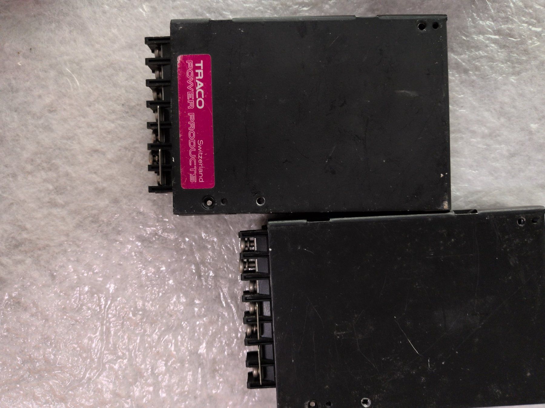 Composants électroniques: 24VDC Netzteile 7x – D'occasion à Basel par Fcol 3