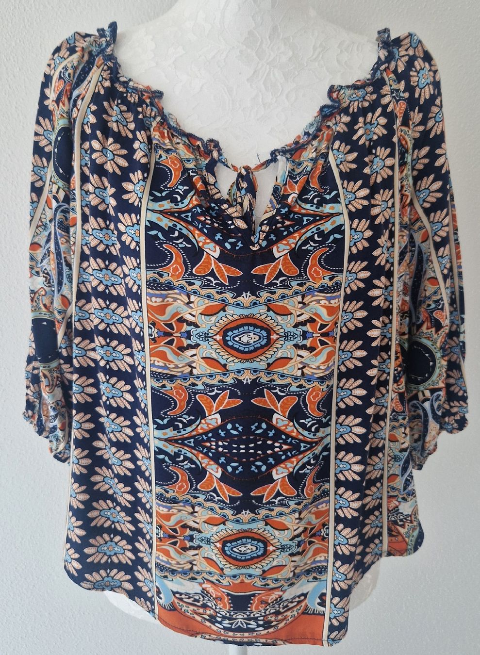 Blusen: BLOUSE  – Gebraucht aus Camorino von JPHANDMADE1