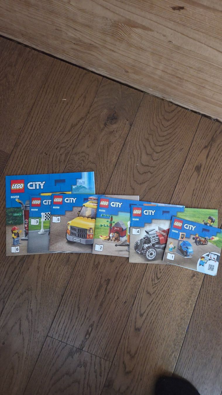 Lego Giocattoli: Lego Tuning Werkstatt 60258 – Usato da Schötz venduto da tuepfliqueen 5