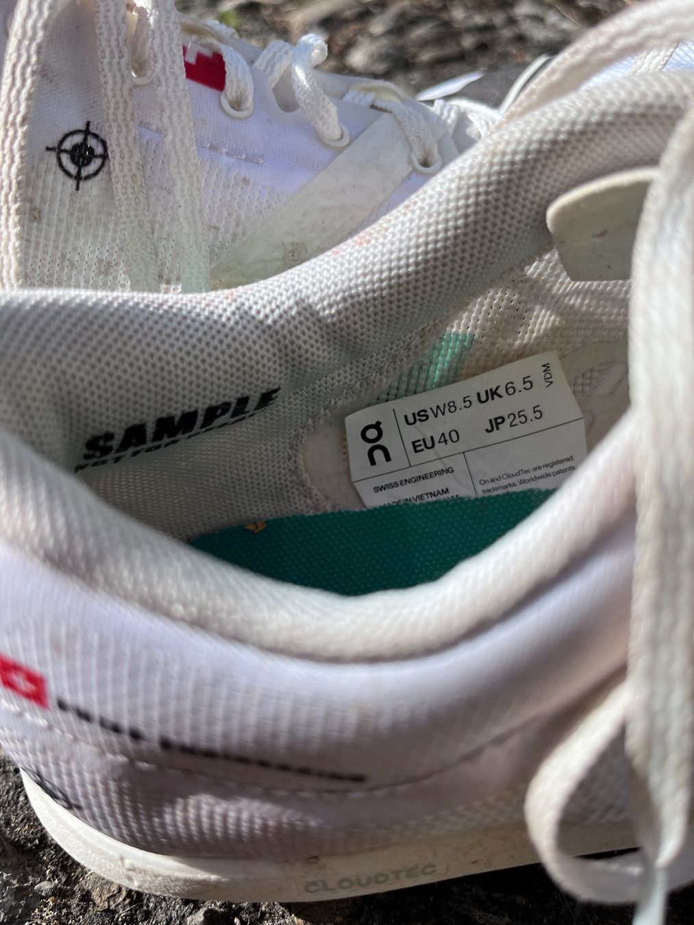 On Chaussures hommes: On Running Cloudspike 10000m Gr. 40 – D'occasion à Fribourg par kraeuterhexi 5
