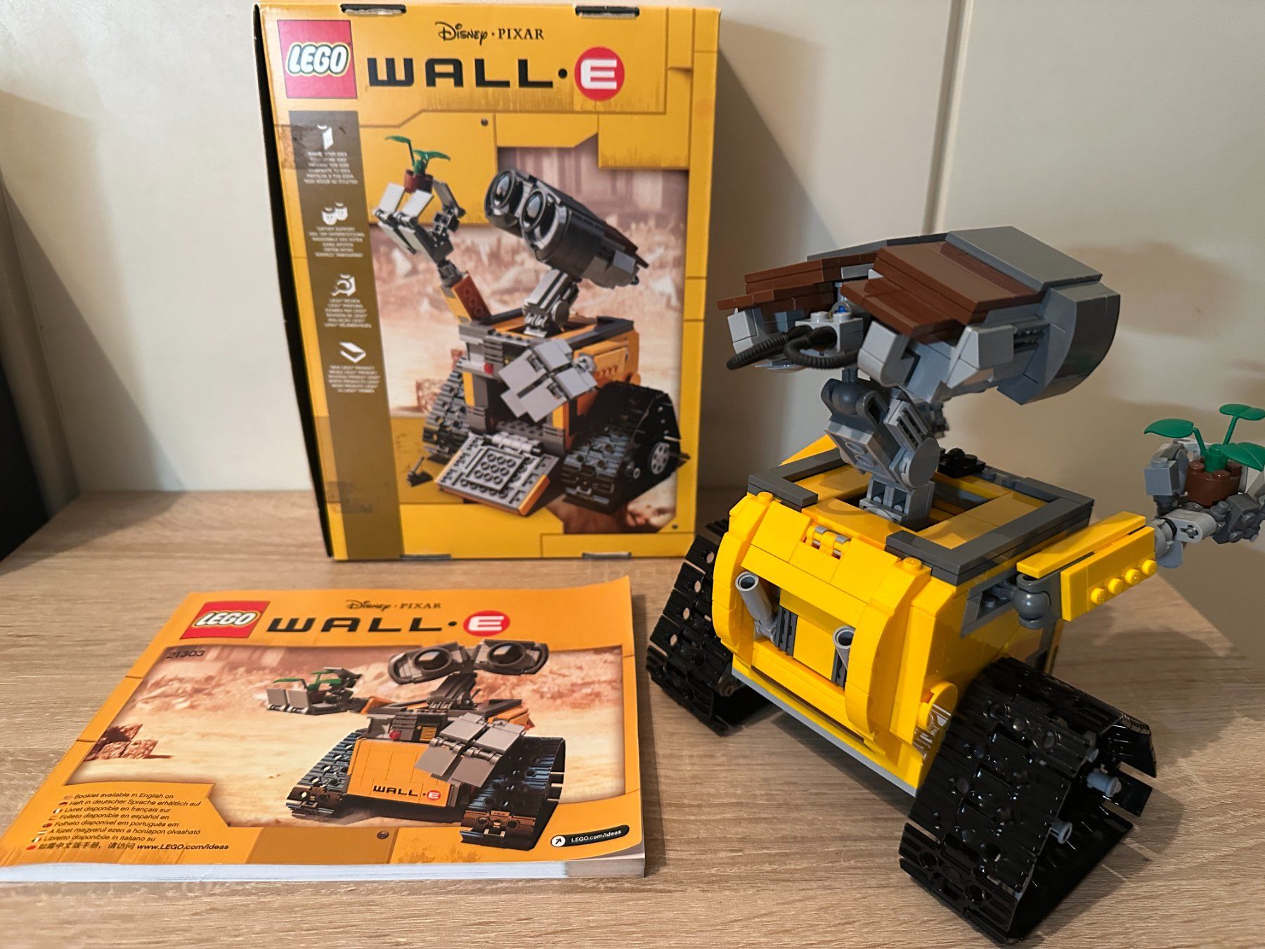 Lego Kit di costruzioni: LEGO 21303 Wall-E – Usato da Basel venduto da Don-Angel 2