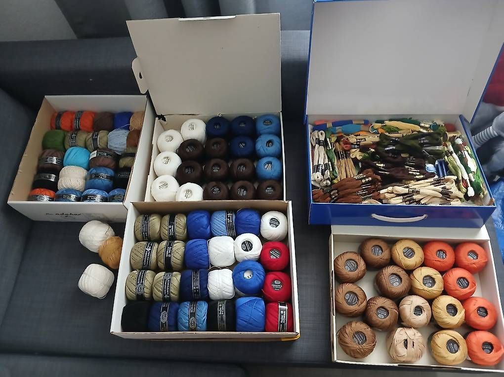Lang Yarns Lana: Lang Stickgarn / Schulgarn – Nuovo (secondo la descrizione) da Neerach venduto da elixander
