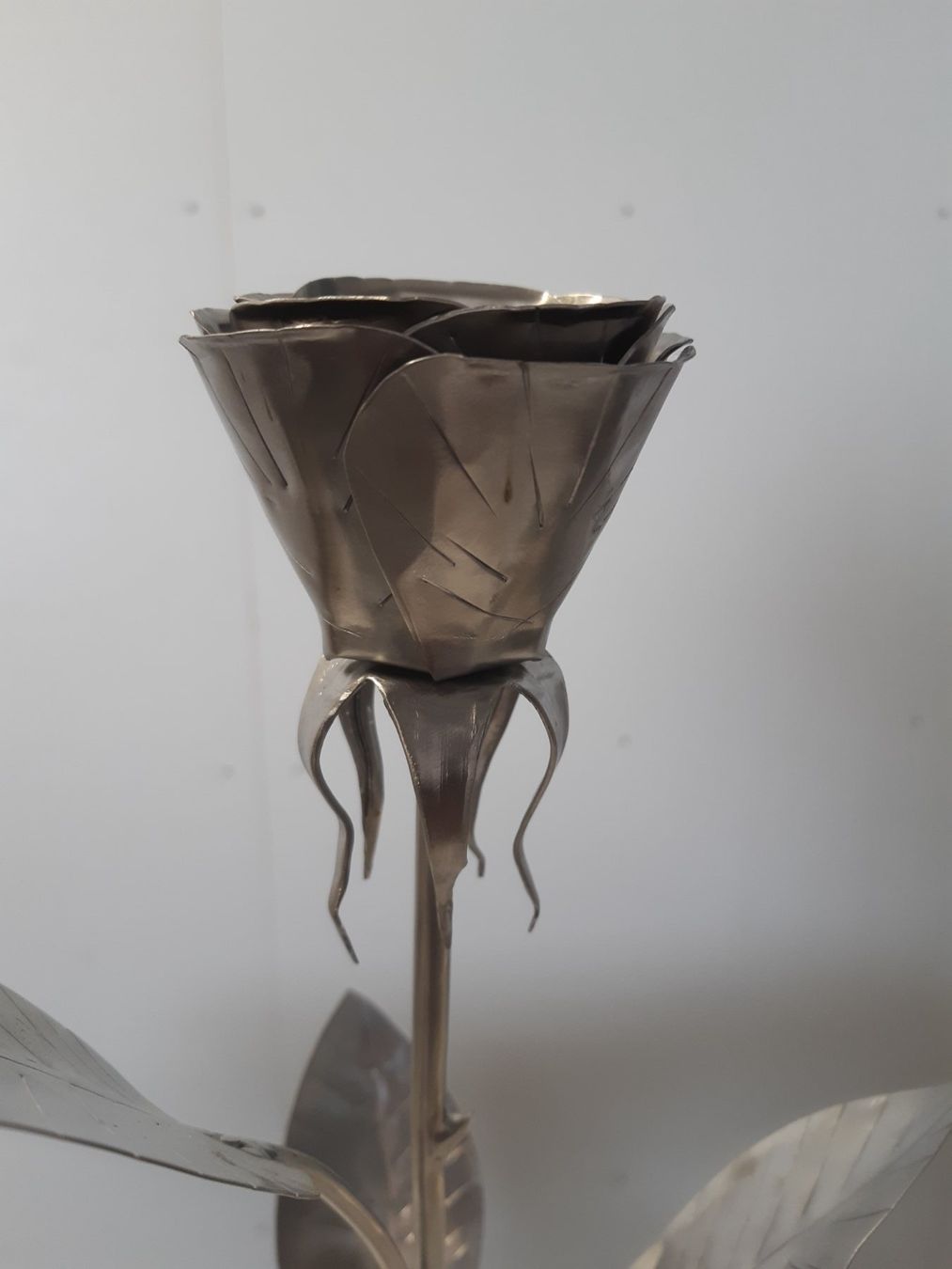 Tutte le decorazioni: Rose au Metall mit Vase – Nuovo (secondo la descrizione) da Trubschachen venduto da Caddy8 5