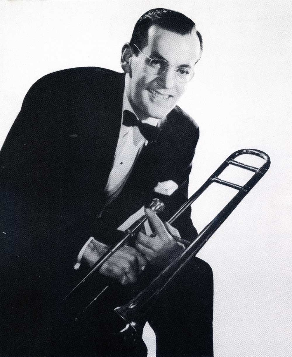 CDs: Jazz-CD:  Glenn Miller 1935 - 1938  (Classics) – Gebraucht aus Hochfelden von mue_lhm9 1