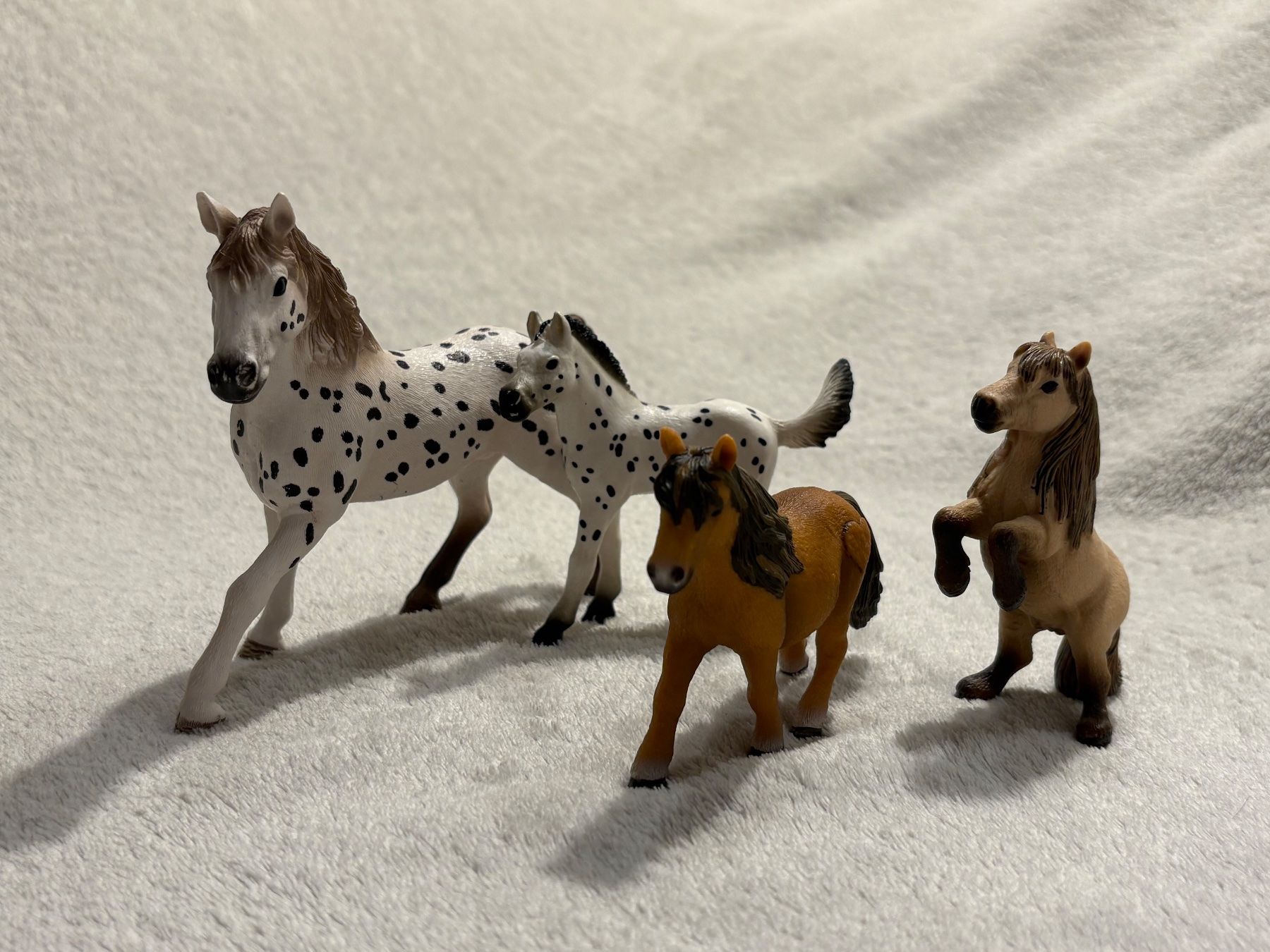 Schleich Giocattoli: Schleich Pferdeset – Usato da Stans venduto da Papaya6370