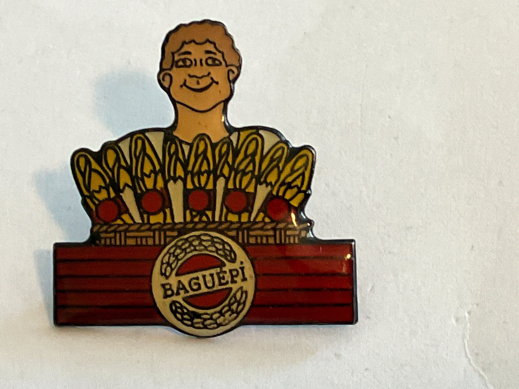 Placchette & Badge: 1 Pin Baguepi – Usato da Basel venduto da djwwpp