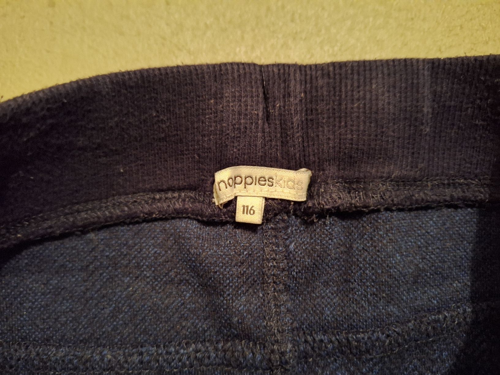 Pantaloni: Trainerhose von Noppies in Gr. 116 – Usato da Oberrieden venduto da man_9tm2 2