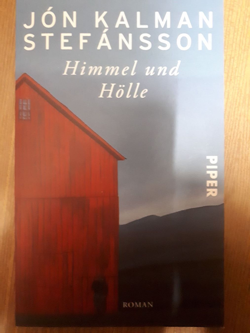 Libri: Jon Kalman Stefansson Himmel Und Holle – Usato da Basel venduto da Alacant