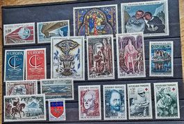 FRANCE timbres neufs ** ~1964-66