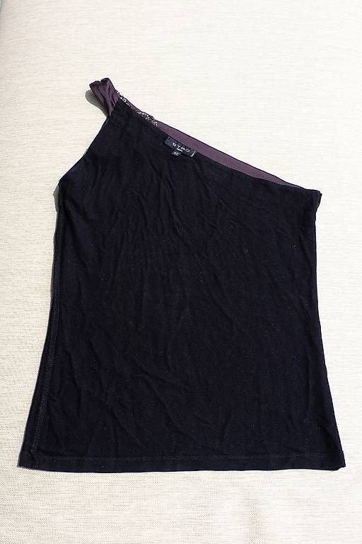 Etro Tops: ETRO One-Should Top Strass-Steinchen IT42 / EU36 – Gebraucht aus Orselina von RelovedEra 3