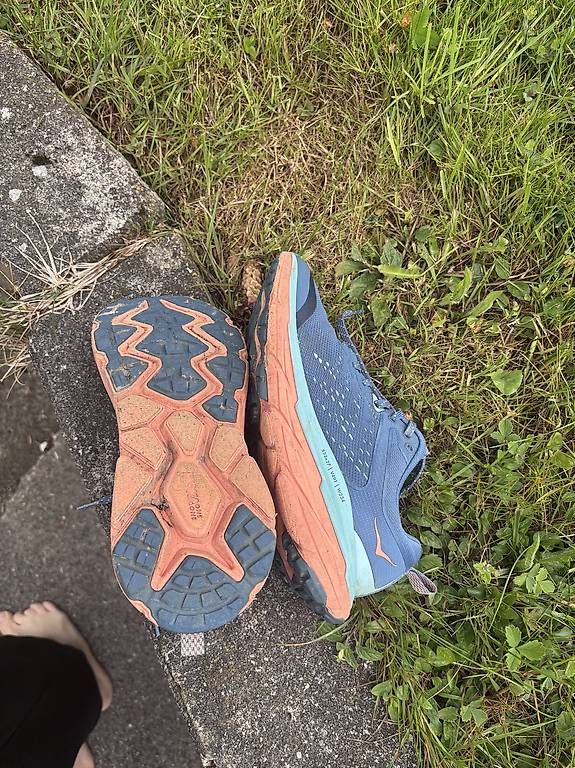 Scarpe da donna: Hoka Running Schuhe – Usato da Herisau venduto da Baum_91 3
