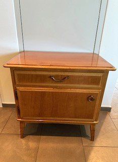 Comodini: HoLz KoMMödLi – Usato da Winkel venduto da zeho