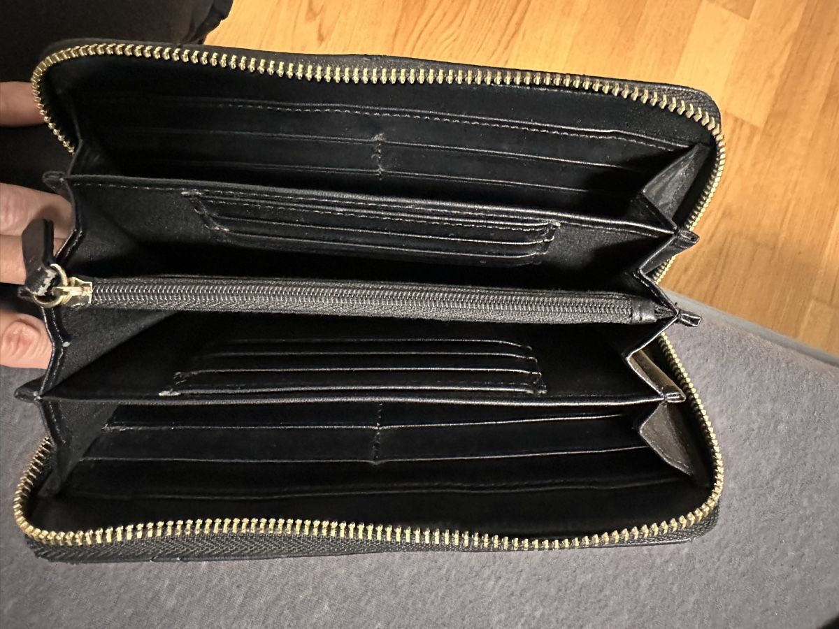 Valentino Portemonnaie: Portemonnaie – Gebraucht aus Büttikon AG von labi2005 2