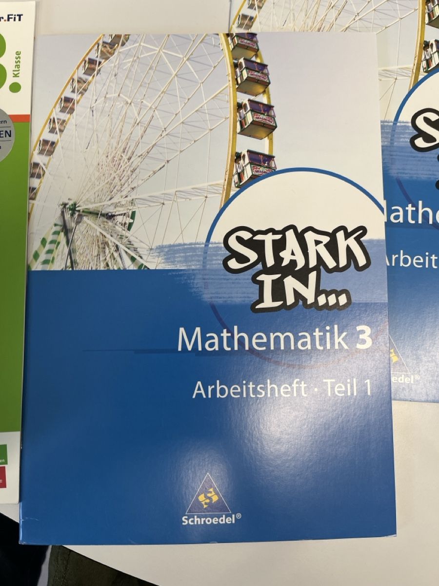 Livres: Mathematik Arbeitsheft Klasse 3 Sammlung – D'occasion à Wolhusen par Sammler16 7