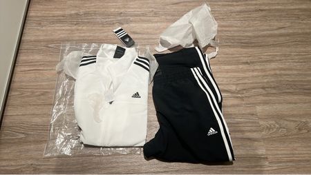 Adidas Trainingsanzug neu mit Etikett