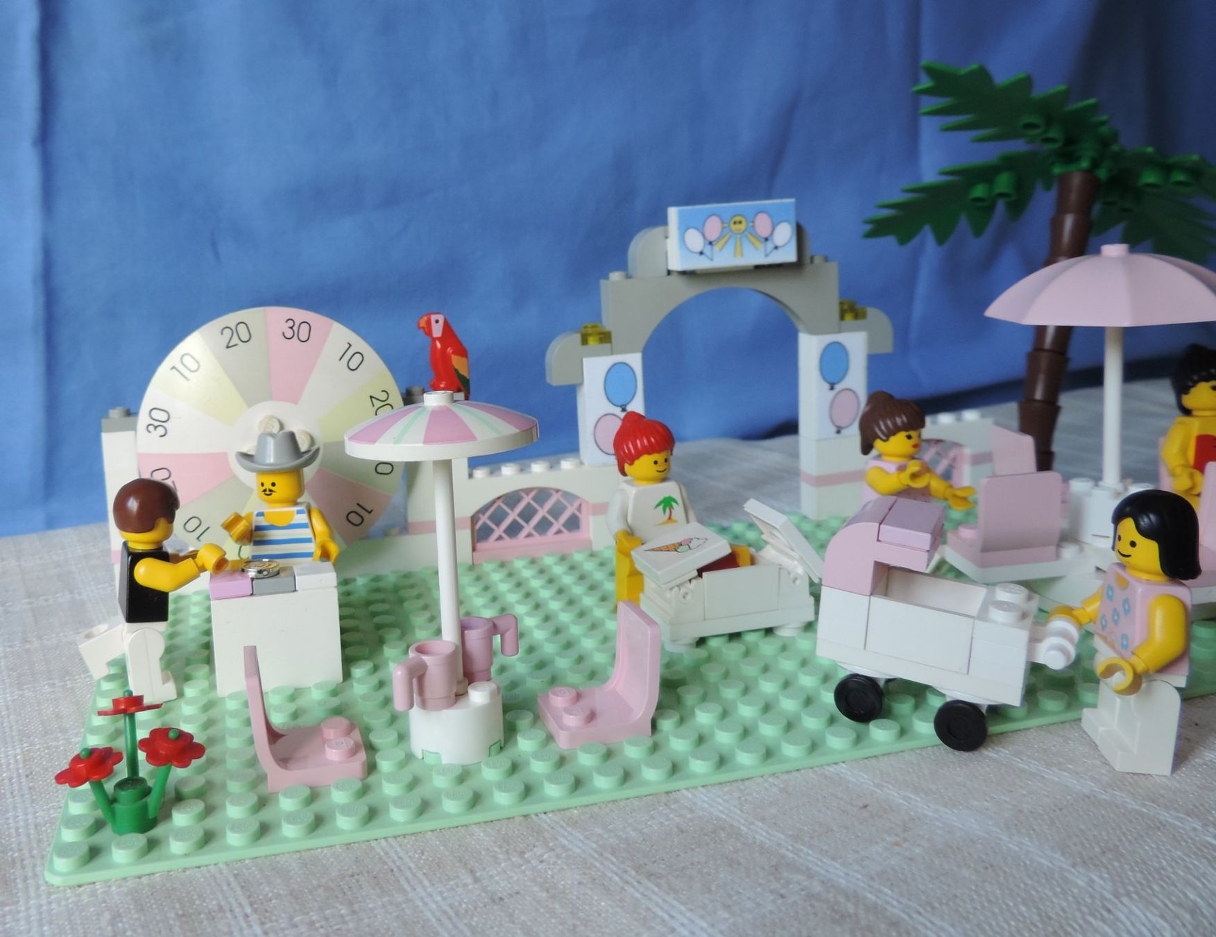Lego Giocattoli: Island Arcade,  Set 6409  (1993) – Usato da Burgdorf venduto da ursla50 1