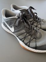 Nike Trainingsschuhe Herren Grösse 44 guter Zustand