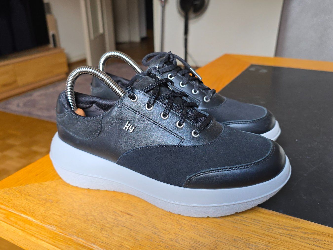 Kybun Damenschuhe: Kybun Arau black schuhe | EU 39 – Neu (gemäss Beschreibung) aus Wallisellen von theblacksheep