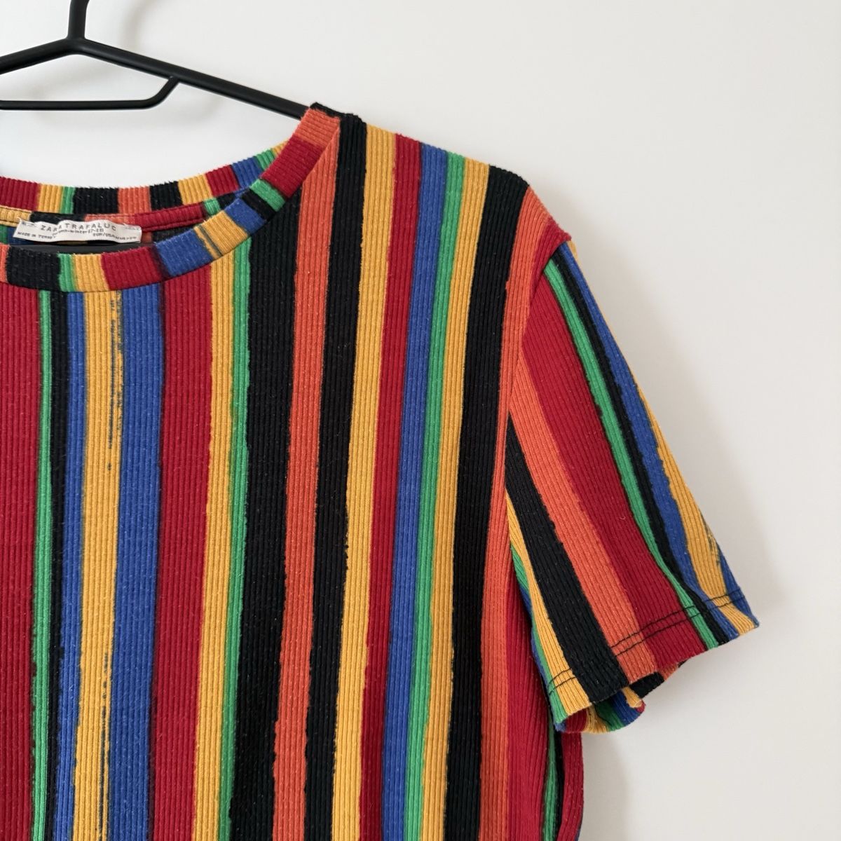 Zara T-Shirts: Zara Striped T-Shirt Size M – Neu (gemäss Beschreibung) aus Zürich von kru_8dtk