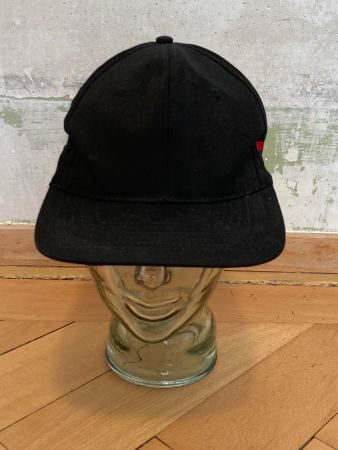Vintage Y2K Cap Switzerland Kuh Neu