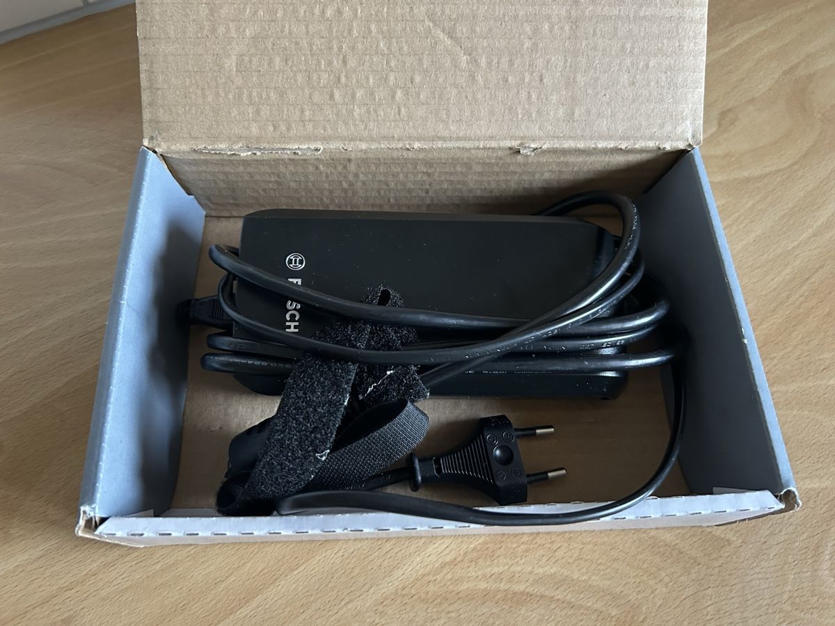 Bosch Chargeurs: Ladegerät Bosch 220-250 – D'occasion à Richterswil par solisoli5 2