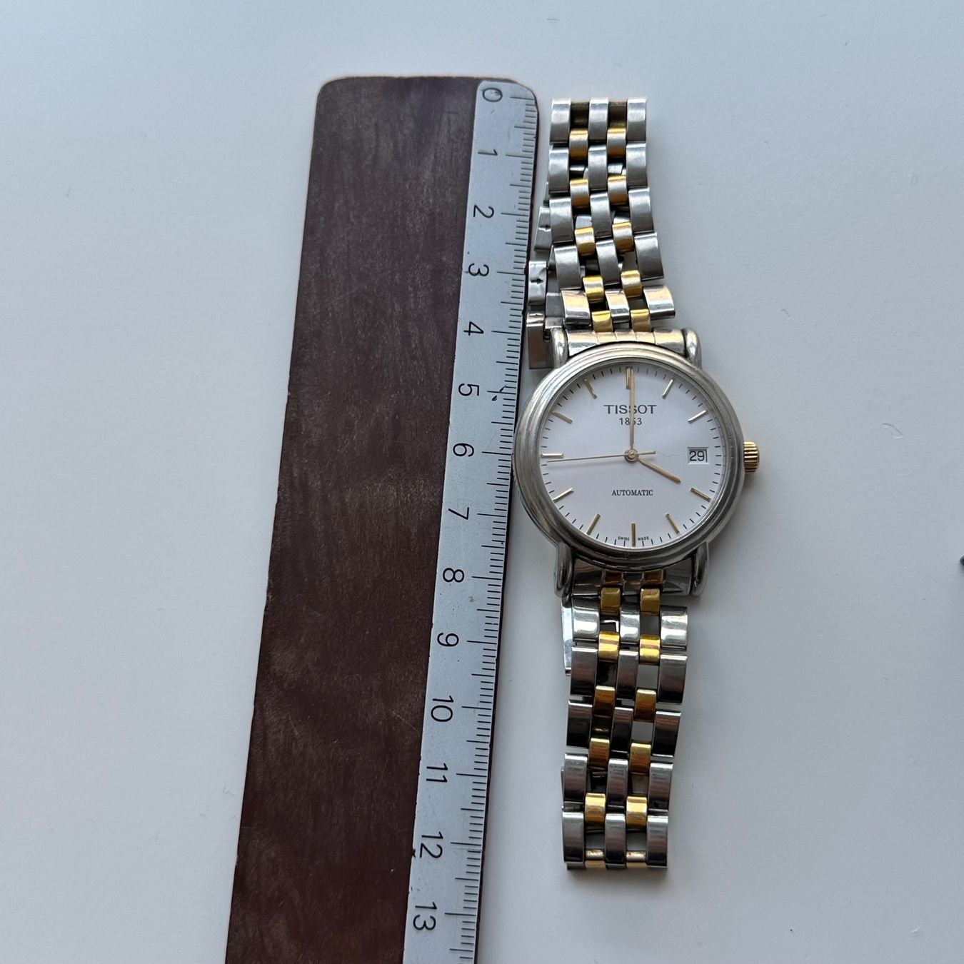 Tissot Orologi: Tissot Unisex Classic Dream Automatic Uhr – Usato da Givisiez venduto da dor_xb9k 2