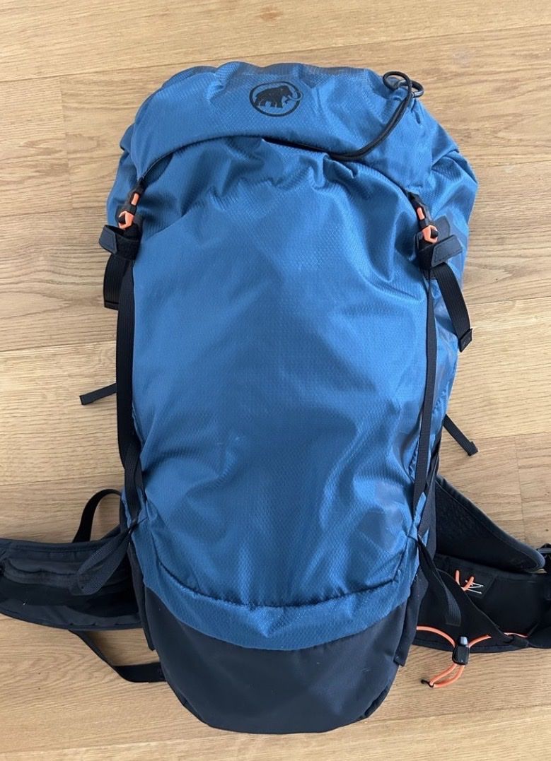Mammut Zaini: Mammut Rucksack Ducan 30 – Usato da Zermatt venduto da B.15.v02 1