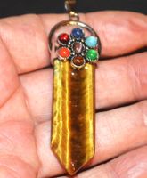 Anhänger L-9229 – Tigerauge mit 7 Chakra 63X22mm