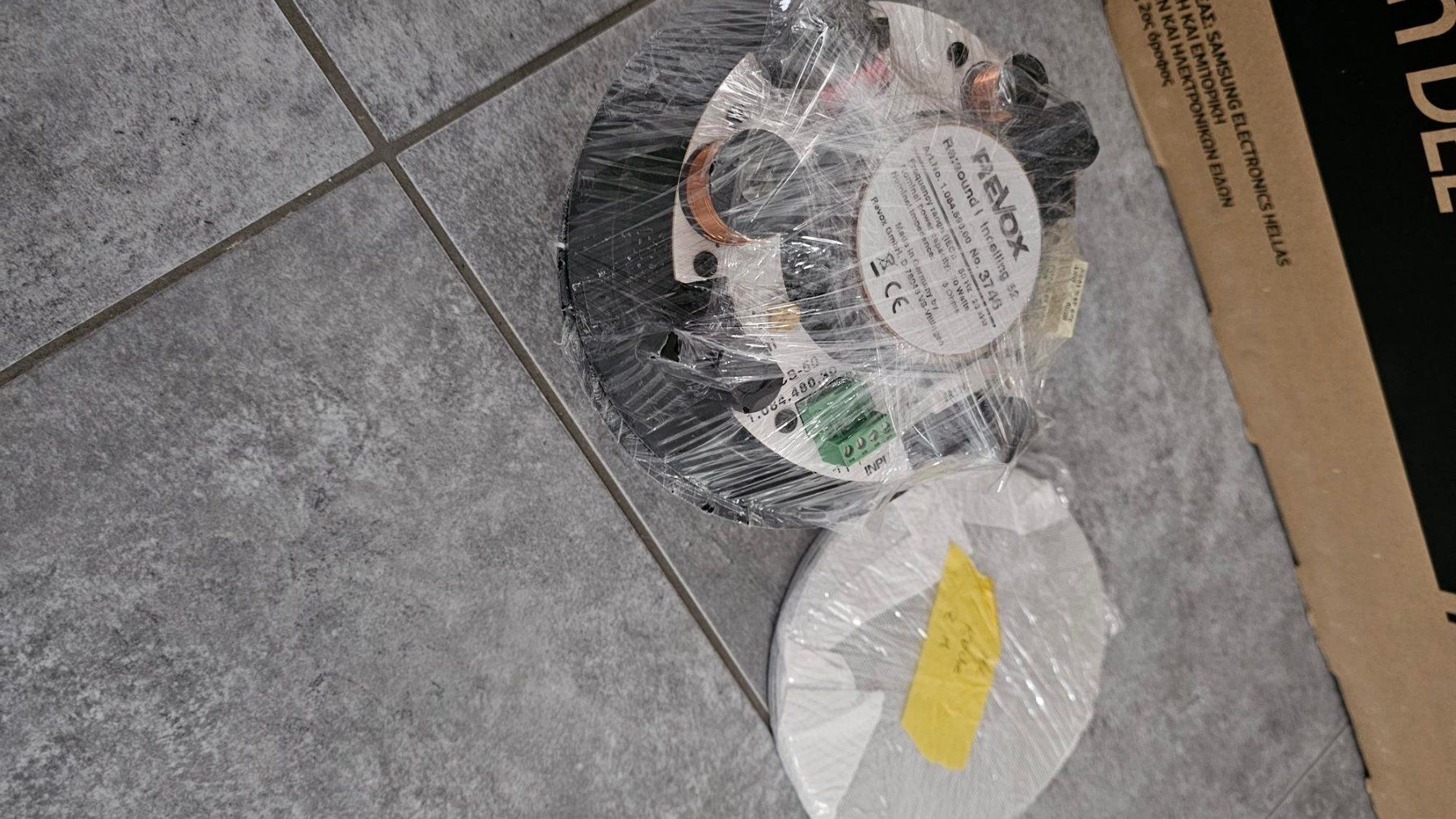 Haut-parleurs: 2Stk. Revox Inceiling 52 Einbaulautsprecher weiss – D'occasion à Bäch SZ par ForsterSolution