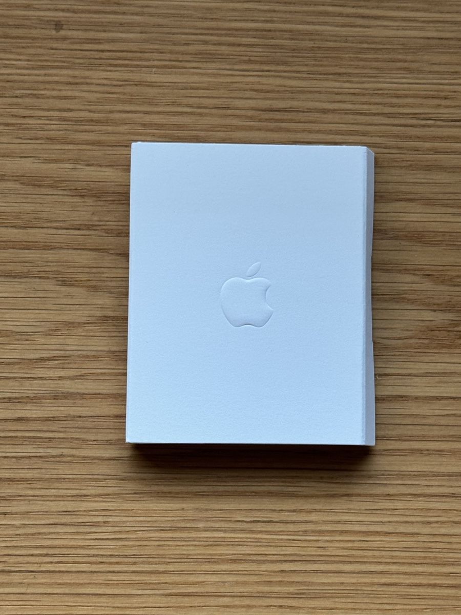 Foto & Immagini: Apple 50 Years Celebration Merchandise – Nuovo e nell'imballaggio originale da Bülach venduto da Diddy_98 6