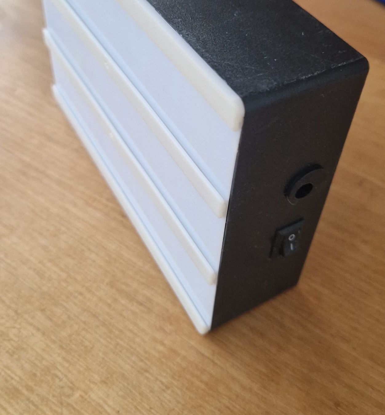 Tutte le decorazioni: Lichterbox mit allen Buchstaben – Usato da Frauenfeld venduto da jgh_gx6v 4