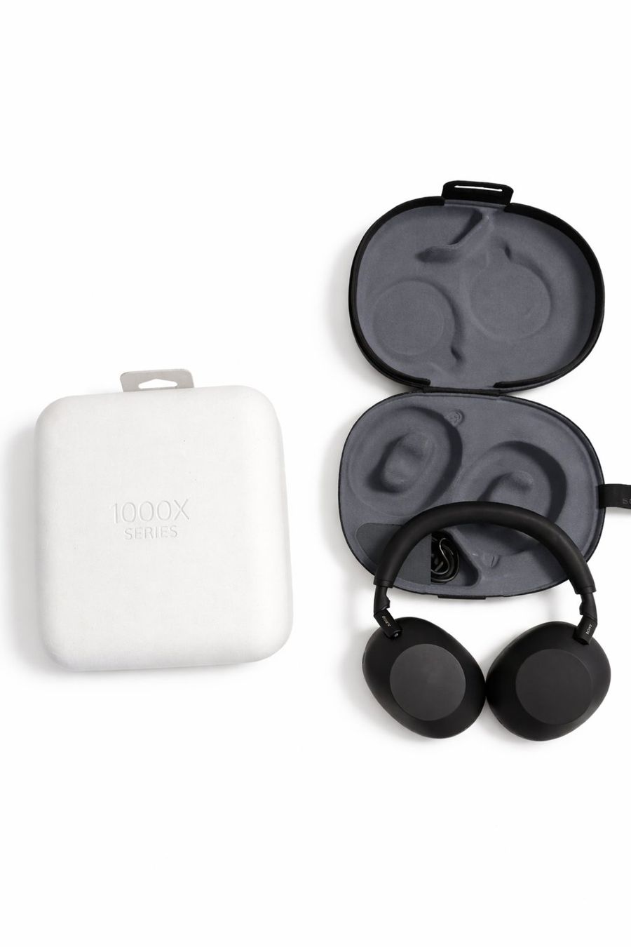 Sony Cuffie: Sony WH-1000XM6 Mit OVP – Nuovo (secondo la descrizione) da Fahrweid venduto da NovaTech54