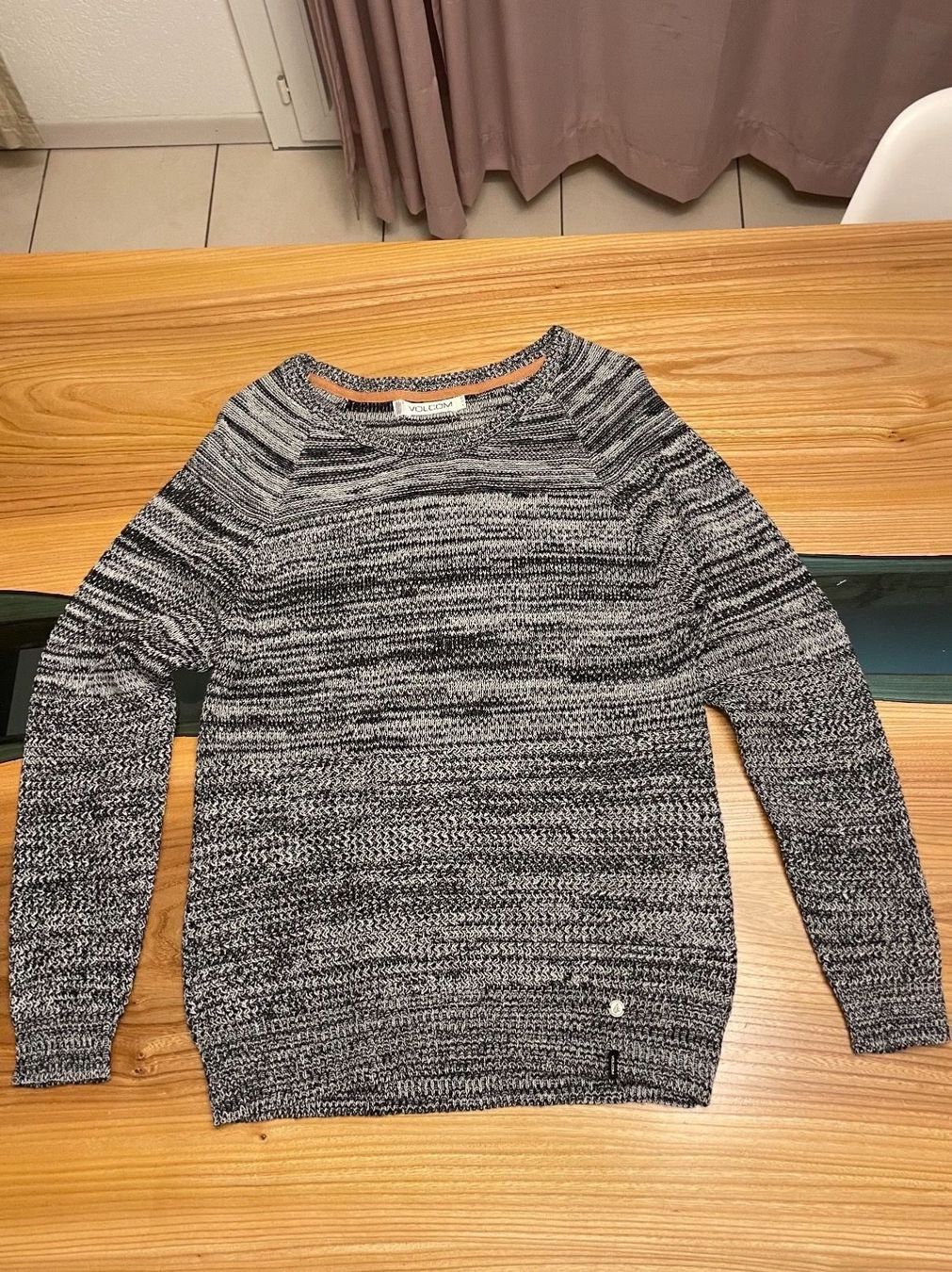 Pulls & Sweat-shirts: Strickpullover Volcom Gr XS – Neuf (Voir description) à Konolfingen par likeacat