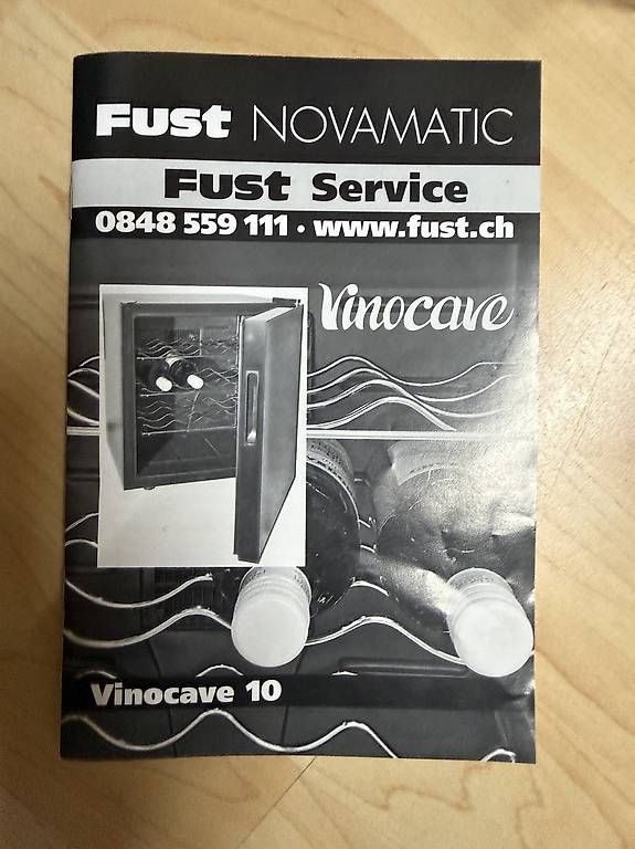 Frigoriferi: Fust Novamatic Vinocave 10 Weinkühlschrank  – Usato da Birr venduto da JoschiAG 3