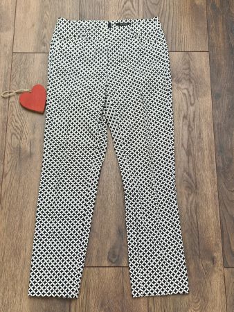 Damen Hose Comma schwarz weiss gemustert Gr 36 wie neu