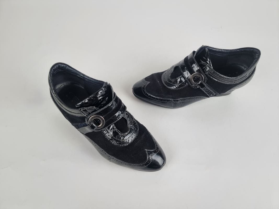 Geox Scarpe da donna: Schwarze Absatzschuhe gr. 38 Damen – Usato da Urtenen-Schönbühl venduto da Restwert_Schoenbuehl 2