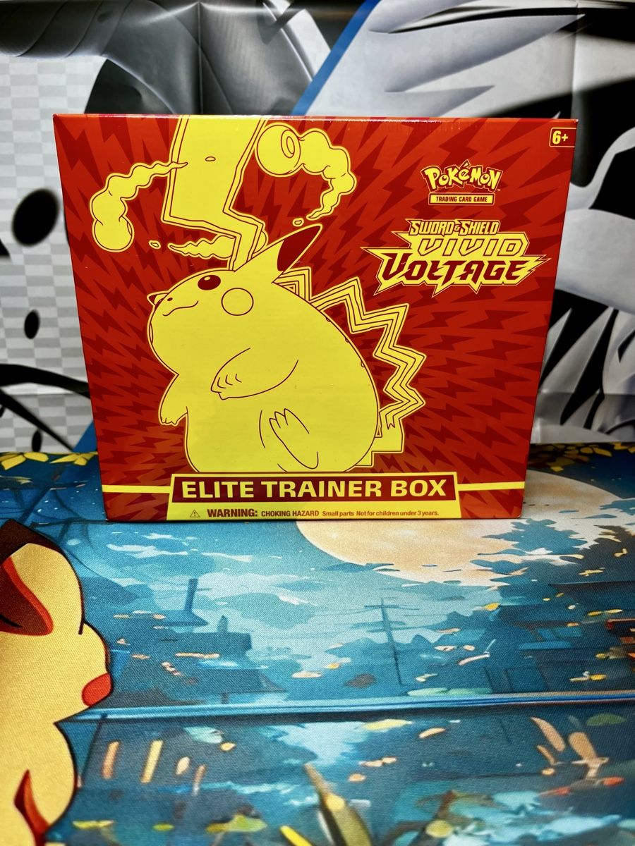 Pokémon Sammelbilder & Trading cards: Pokémon Vivid Voltage Elite Trainer Box – Neu und originalverpackt aus Chur von PokevestmentTCG