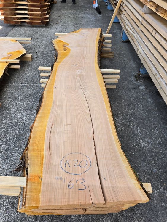 Articoli in legno: Kirschbaumbrett Nr. K20 – Nuovo (secondo la descrizione) da Lützelflüh-Goldb venduto da Waelchris