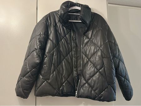 Steppjacke Kunstleder schwarz Grösse M neuwertig