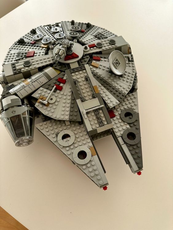 LEGO 75257 Millennium Falcon | Kaufen Auf Ricardo