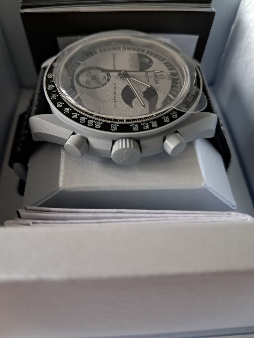 Swatch Uhren: Swatch x Omega Moonswatch Mission To Earthphase – Neu und originalverpackt aus Niederhasli von zvb_fgn2 4