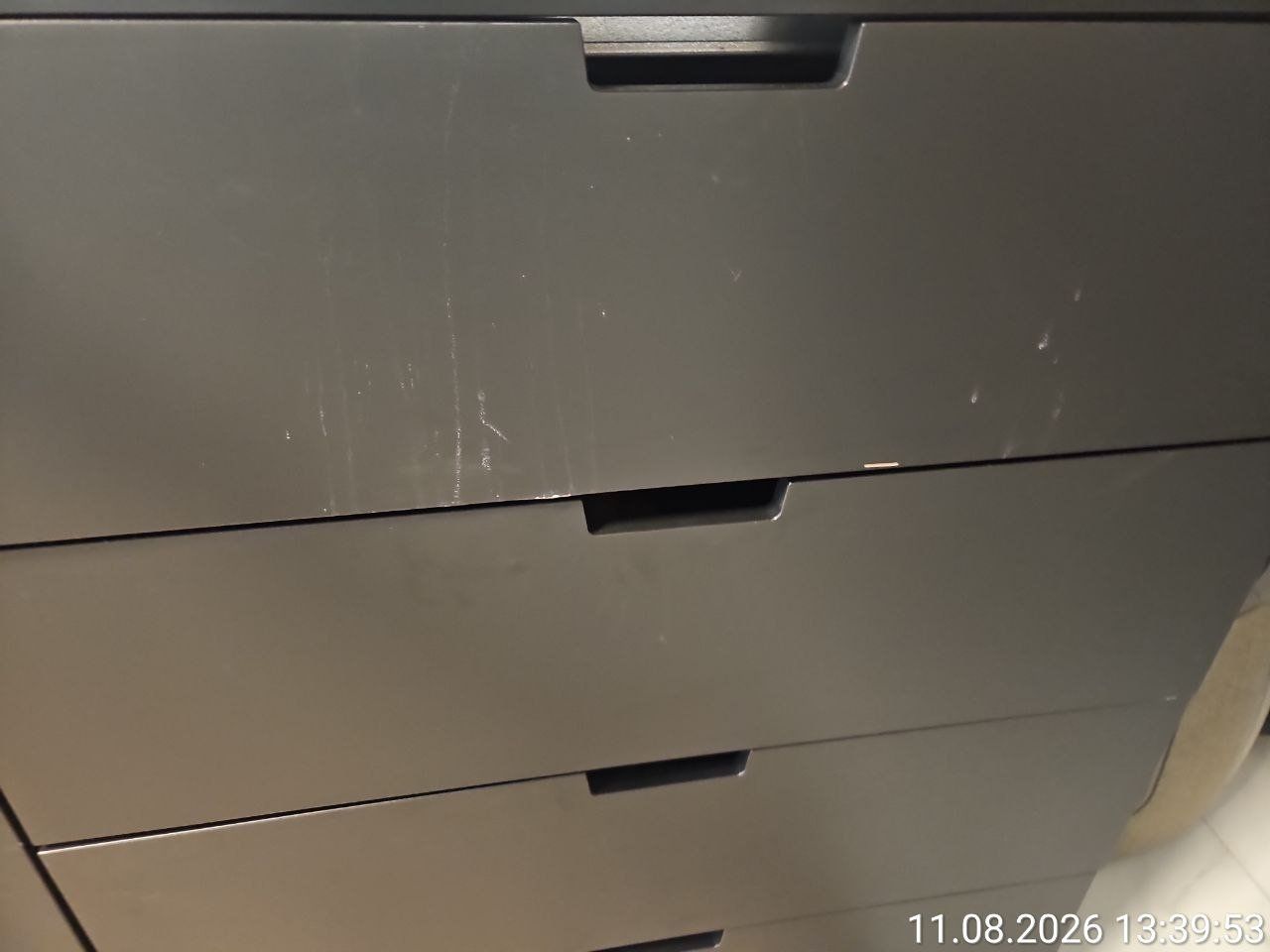 Kommoden: GRATIS *** Stabile schwarze Kommode (schwarz) – Gebraucht aus Zürich von McQeen 2