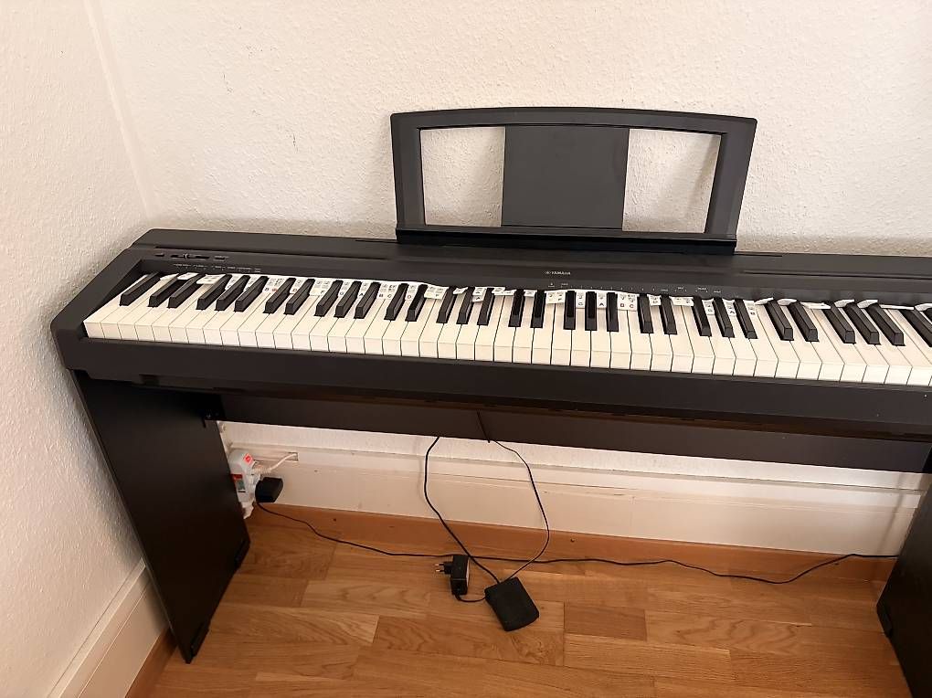 Musikinstrumente: Yamaha P-35 – Gebraucht aus St-Oyens von Danz_z