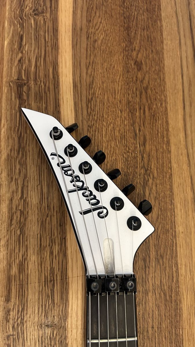 Jackson Strumenti musicali: Jackson Pro Series Soloist MT – Usato da Prez-vers-Noréaz venduto da sci_0002 2